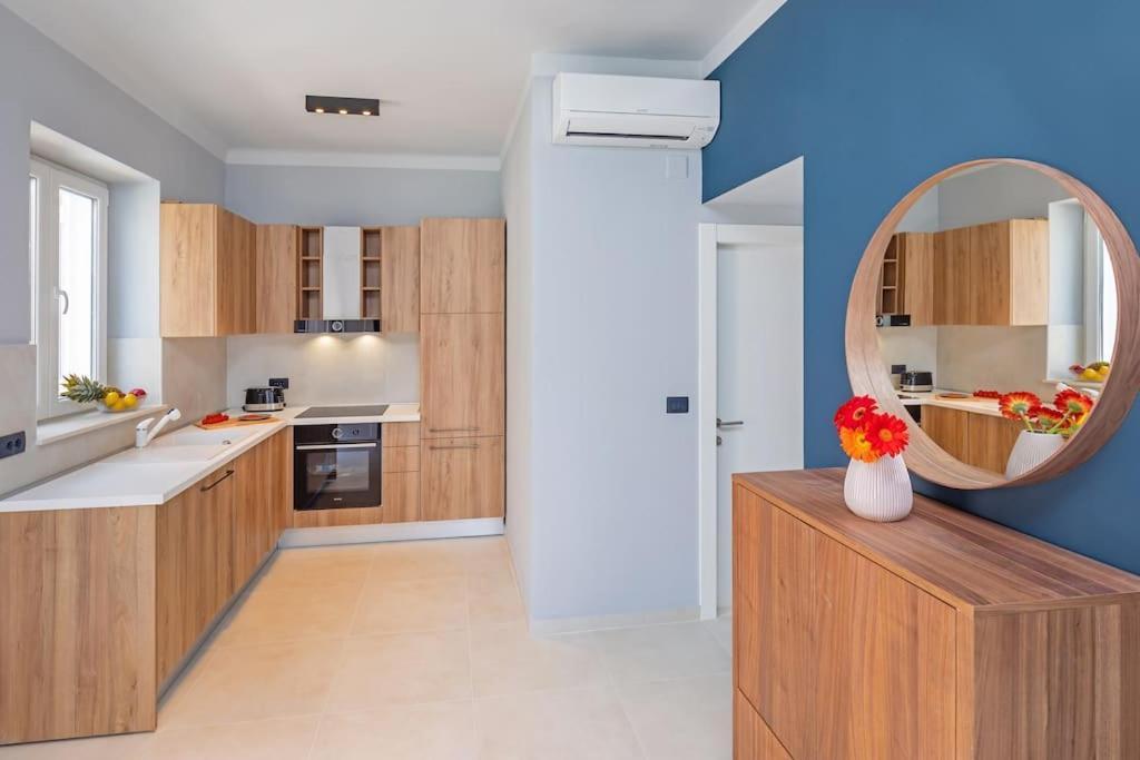 St Jakov Superior Beach Apartment With Free Parking Dubrovnik Exteriör bild